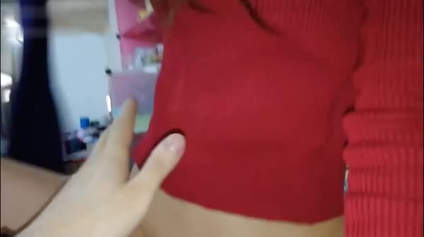 撩妹骚男出租房与身材苗条公司文员长发女友无套啪啪啪近距离拍阳具进出搞出好多爱液内射中出对白淫荡